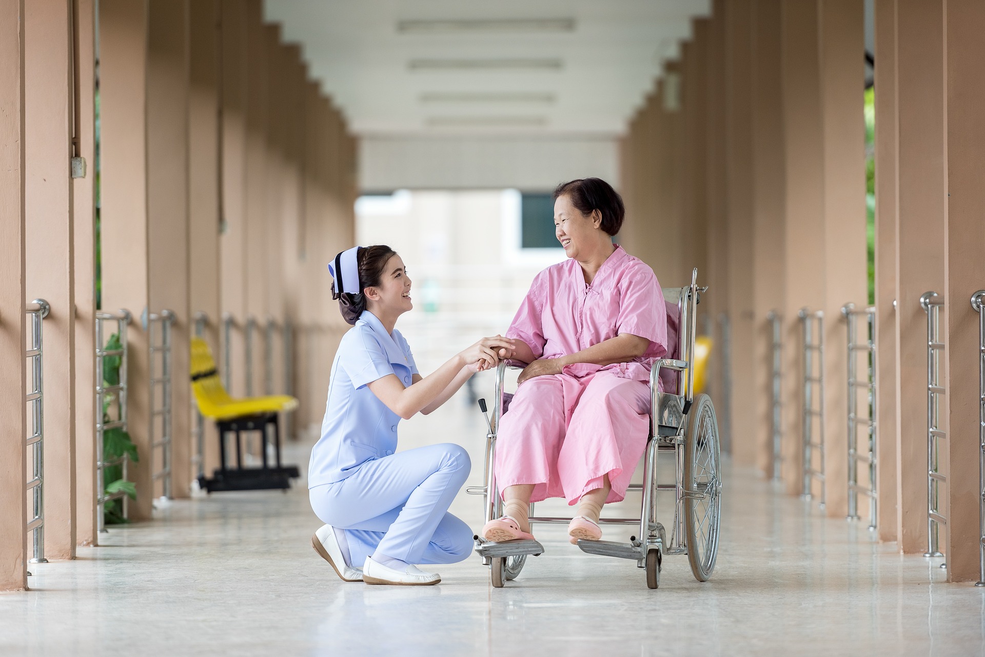 Live-in care services with dedicated caregiver